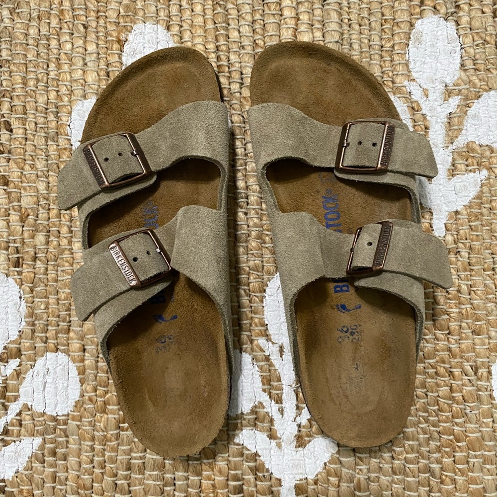 Arizona Birkenstocks size 36